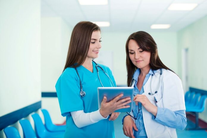 The Honest Pros and Cons of Per Diem Nursing-